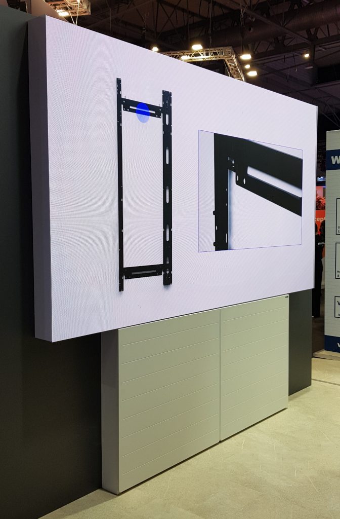 Con-LIne LED Cabinet