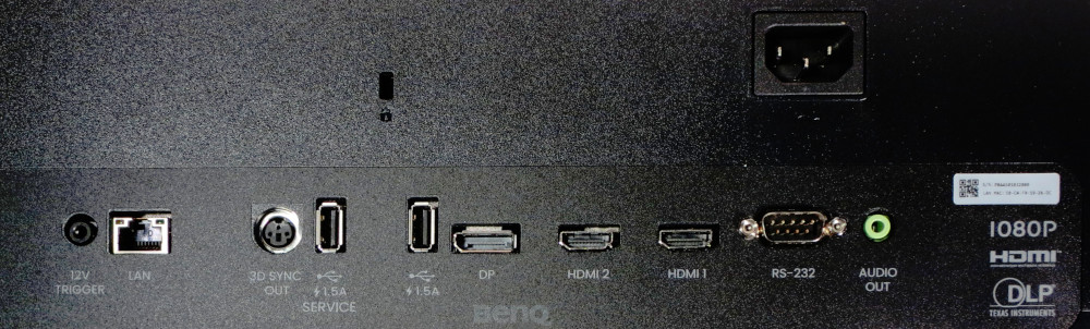 BenQ LH860ST: Anschlussfeld